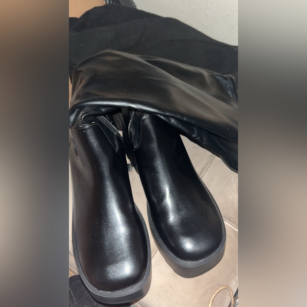 Black knee boots size 11